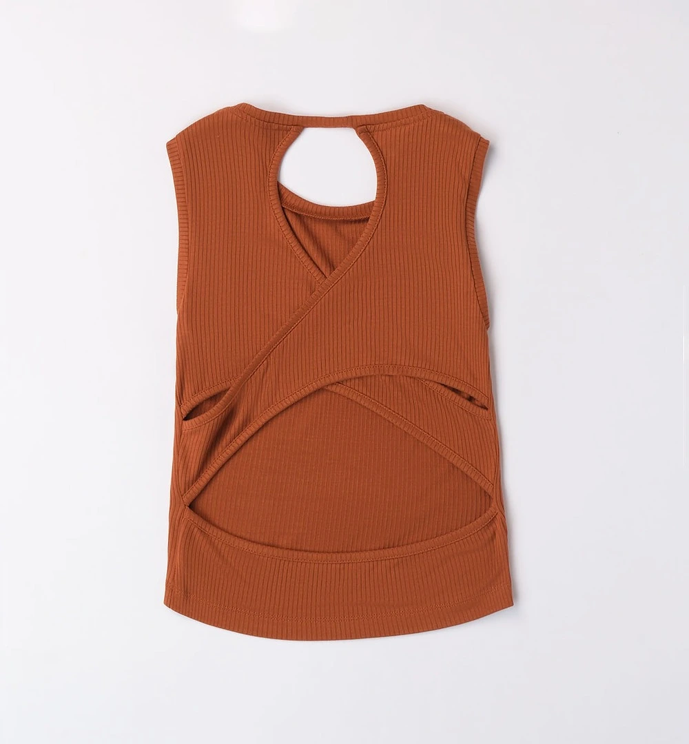 Camiseta canalé chica espalda abierta 4 Camiseta canalé chica espalda abierta color biscuit