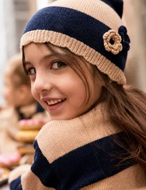 niña Home 2