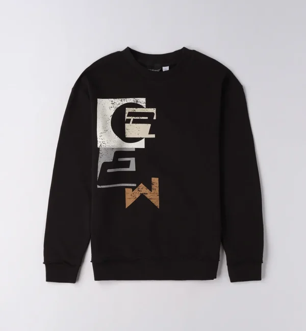 Sudadera negra chico adolescente